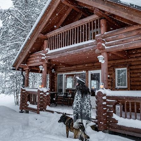 Lampiranta Log Cabin Hossa Exterior photo